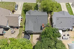 304 Stone Hedge Ct, Holly Springs, NC 27540 - Photo 6