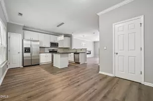 11822 Canemount St, Raleigh, NC 27614 - Photo 10