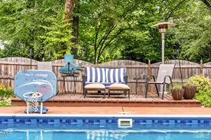 107 Meadowglades Ln, Cary, NC 27518 - Photo 70