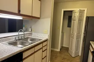 275 Waterdown Dr, Fayetteville, NC 28314 - Photo 10
