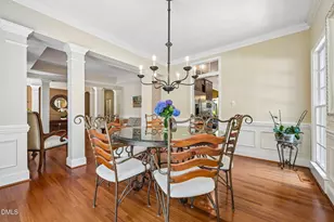 504 Kingswood Dr, Cary, NC 27513 - Photo 10