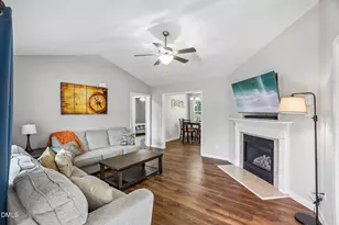 401 Kinsman Ct, Fuquay Varina, NC 27526 - Photo 8