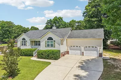 401 Kinsman Court, Fuquay Varina, NC 27526 - Photo 2