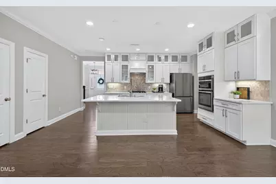 535 Methven Grove Drive, Cary, NC 27519 - Photo 6