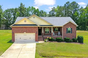 171 Preserve Dr, Benson, NC 27504 - Photo 2
