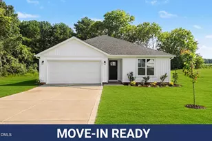 11 Baxley Dr, Dunn, NC 28334 - Photo 1