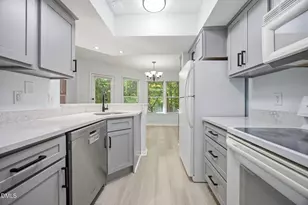 103 Marbury Ct, Cary, NC 27513 - Photo 2