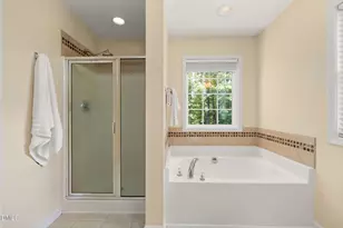 4 Beaver Creek Ln, Durham, NC 27703 - Photo 26