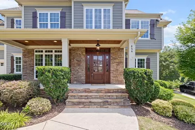 824 Magalloway Drive, Cary, NC 27519 - Photo 2