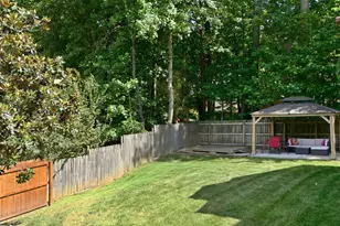 5702 Orchard Beach Ln, Raleigh, NC 27616 - Photo 32