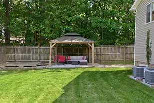 5702 Orchard Beach Ln, Raleigh, NC 27616 - Photo 32