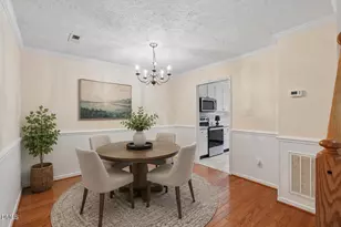 118 Clancy Cir, Cary, NC 27511 - Photo 4