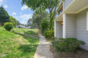 118 Clancy Cir, Cary, NC 27511 - Photo 20