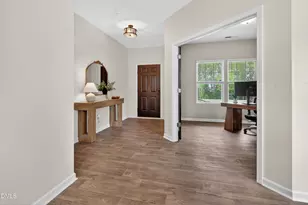 808 Atlantis St, Fuquay-Varina, NC 27526 - Photo 6