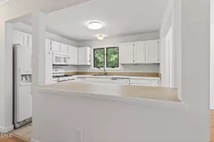 5917 Rock Service Station Rd, Raleigh, NC 27603 - Photo 18