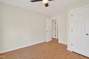 5917 Rock Service Station Rd, Raleigh, NC 27603 - Photo 18