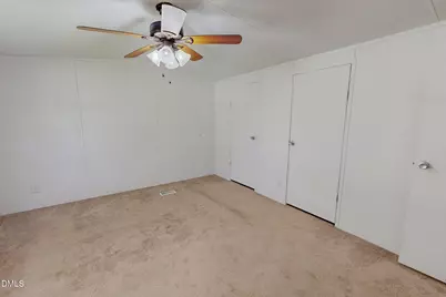 32 Everett Avenue, Roxboro, NC 27574 - Photo 18