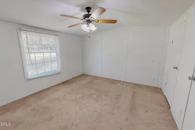 32 Everett Avenue, Roxboro, NC 27574 - Photo 12