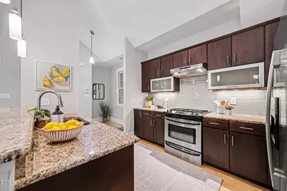 511 Hillsborough Street #Unit 113, Chapel Hill, NC 27514 - Photo 16