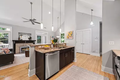 511 Hillsborough Street #Unit 113, Chapel Hill, NC 27514 - Photo 18
