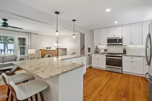 5408 Farley Dr, Raleigh, NC 27609 - Photo 8