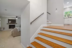 5408 Farley Dr, Raleigh, NC 27609 - Photo 16