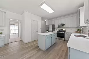 101 Greygate Pl, Cary, NC 27518 - Photo 18