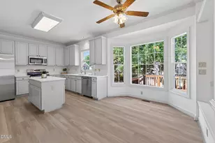 101 Greygate Pl, Cary, NC 27518 - Photo 14