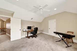 319 Circle Park Pl, Chapel Hill, NC 27517 - Photo 60