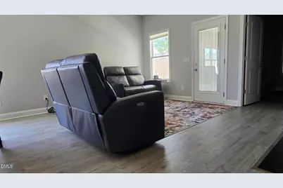 110 Toppin Court, Sanford, NC 27332 - Photo 8