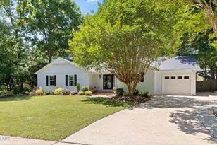 429 Warren Ave, Cary, NC 27511 - Photo 2