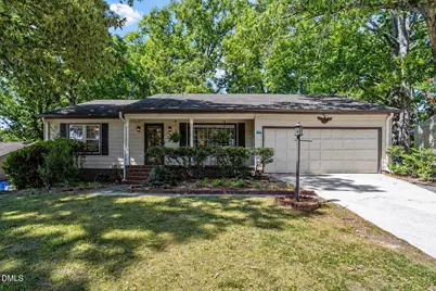 5520 Newberry Drive, Raleigh, NC 27609 - Photo 2