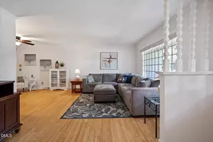 5520 Newberry Dr, Raleigh, NC 27609 - Photo 6