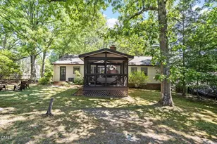 5520 Newberry Dr, Raleigh, NC 27609 - Photo 34