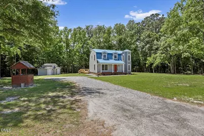 573 Smiths Winding Lane, Pikeville, NC 27863 - Photo 4