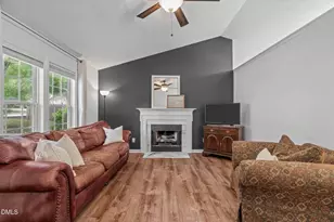 1032 Roundtable Ct, Knightdale, NC 27545 - Photo 10