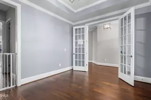 129 Tisbury Dr, Holly Springs, NC 27540 - Photo 4