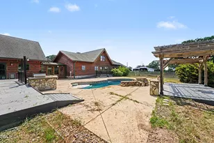 2920 N Nc 42 Hwy, Goldston, NC 27252 - Photo 46