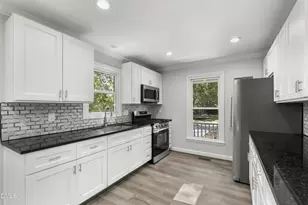 3641 Meadow Creek Ln, Raleigh, NC 27616 - Photo 6
