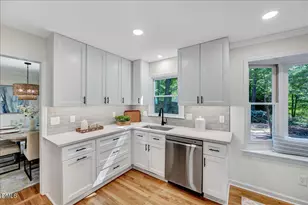 1022 Clare Ct, Cary, NC 27511 - Photo 10