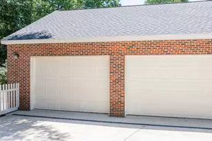 1215 Cambridge Rd NW, Wilson, NC 27896 - Photo 4