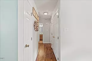 100 Stoney Creek Cir, Smithfield, NC 27577 - Photo 8
