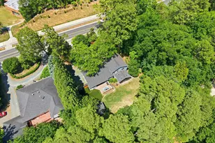 603 N Estes Dr, Chapel Hill, NC 27514 - Photo 50