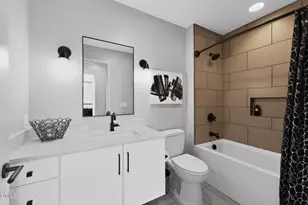 1105 W Main St, Durham, NC 27701 - Photo 36