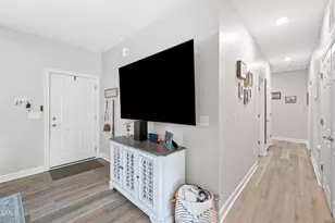 304 E Mason St, Franklinton, NC 27525 - Photo 8
