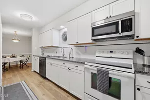 1008 Sandlin Pl, Raleigh, NC 27606 - Photo 10