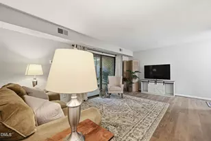 1008 Sandlin Pl, Raleigh, NC 27606 - Photo 6