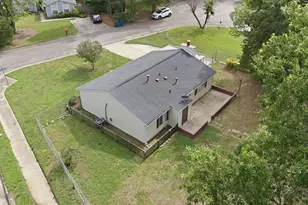 3909 Old Creek Ct, Raleigh, NC 27604 - Photo 6