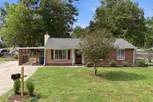 3909 Old Creek Ct, Raleigh, NC 27604 - Photo 2
