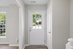 4721 Tanglewood Oaks St, Raleigh, NC 27610 - Photo 8